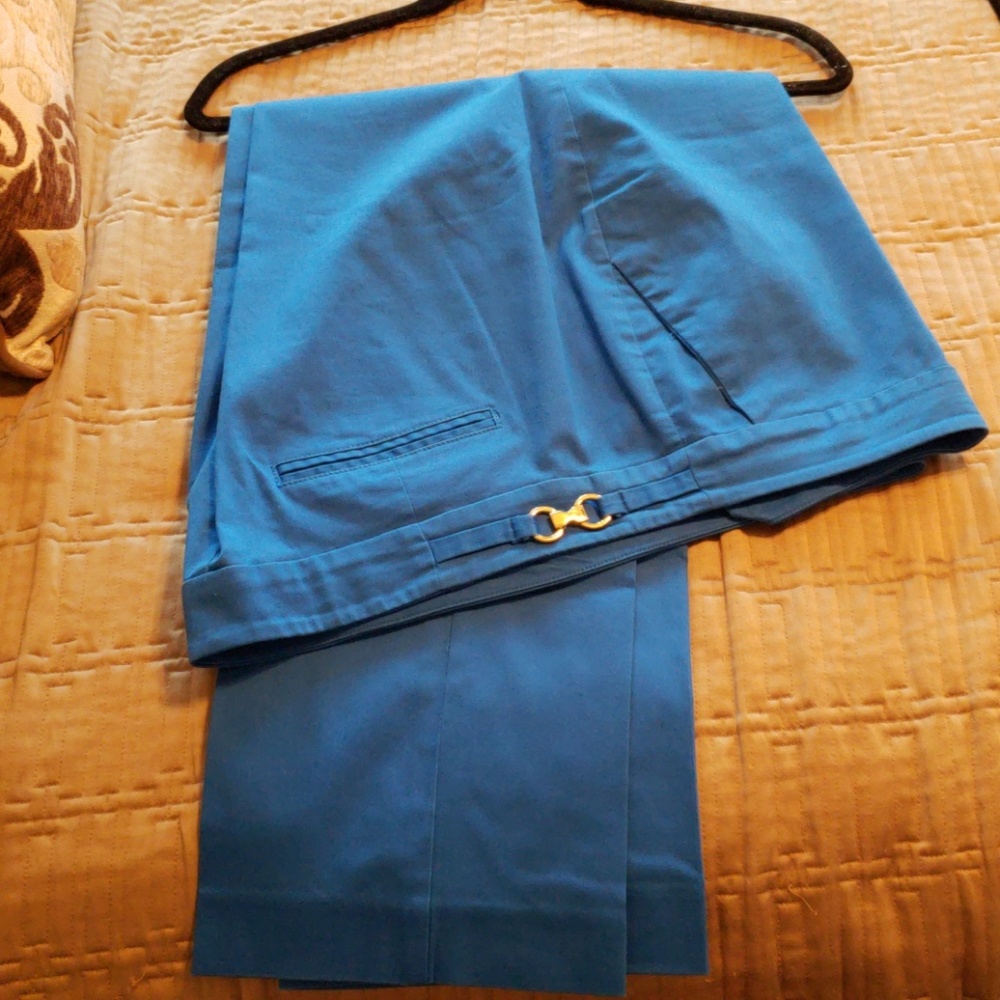 Ankle pants